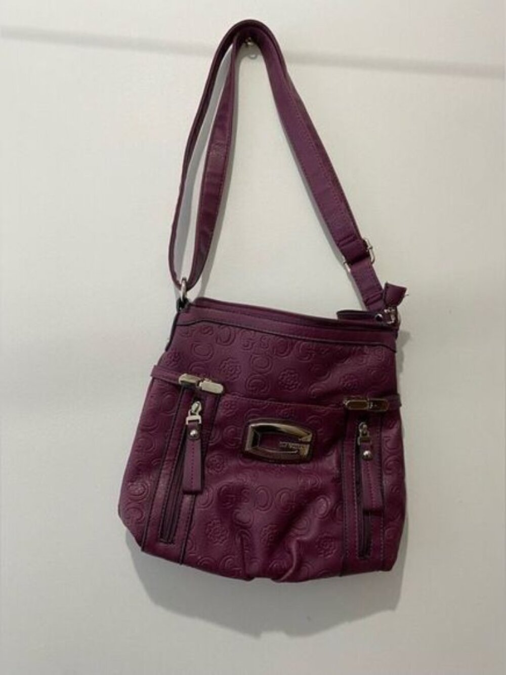 Purple leather gussaci bag